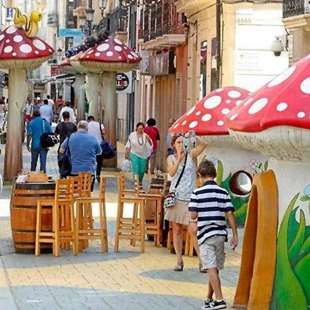 Apartamento De Diseno Centrico A 5 Min De Playa لقنت المظهر الخارجي الصورة