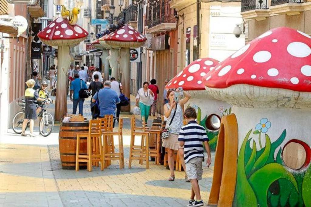 Apartamento De Diseno Centrico A 5 Min De Playa لقنت المظهر الخارجي الصورة