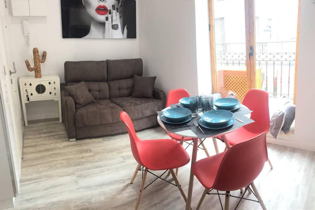 Apartamento De Diseno Centrico A 5 Min De Playa لقنت المظهر الخارجي الصورة