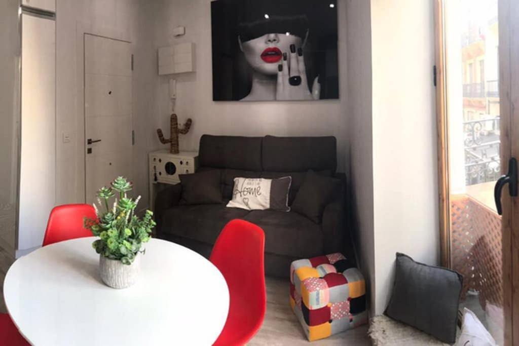Apartamento De Diseno Centrico A 5 Min De Playa لقنت المظهر الخارجي الصورة