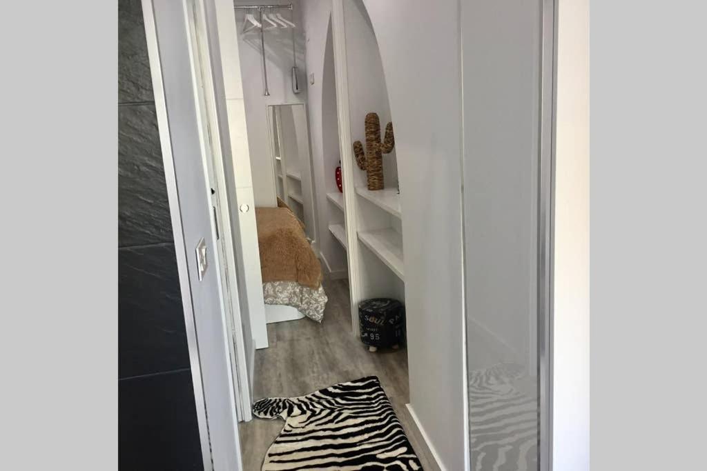 Apartamento De Diseno Centrico A 5 Min De Playa لقنت المظهر الخارجي الصورة